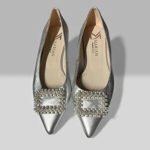 🌻NEW NWOT Marian Italian Silver Leather Metallic Flats Size 38 EU / US 7.5–8